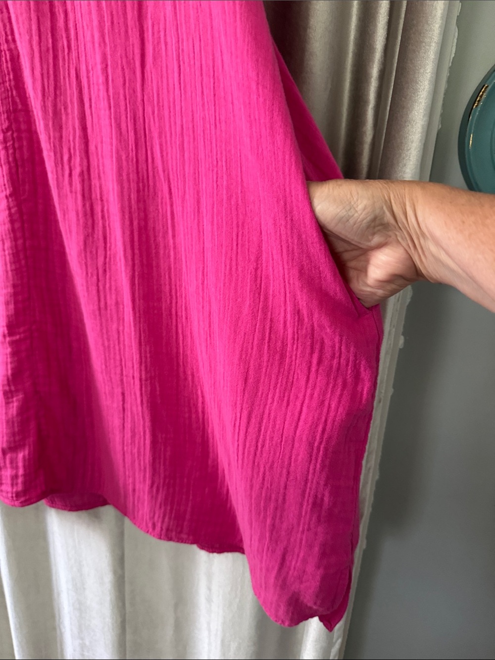 Old Navy Hot Pink V-Neck Gauze Dress - Picture 3 of 8